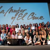 Festivales de cine que celebran a mujeres pioneras cover