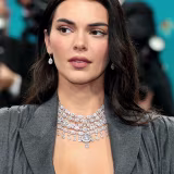 Mejores joyas de diamantes en eventos de alfombra roja cover
