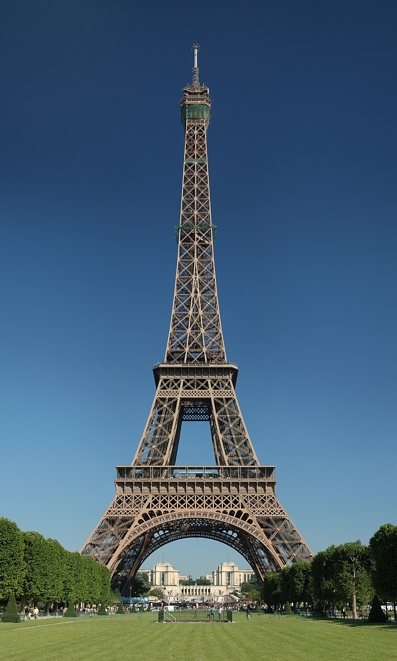 Historia de amor parisina: los lugares más románticos