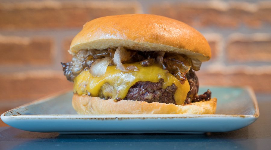 Best burger joints for takeout in Madrid