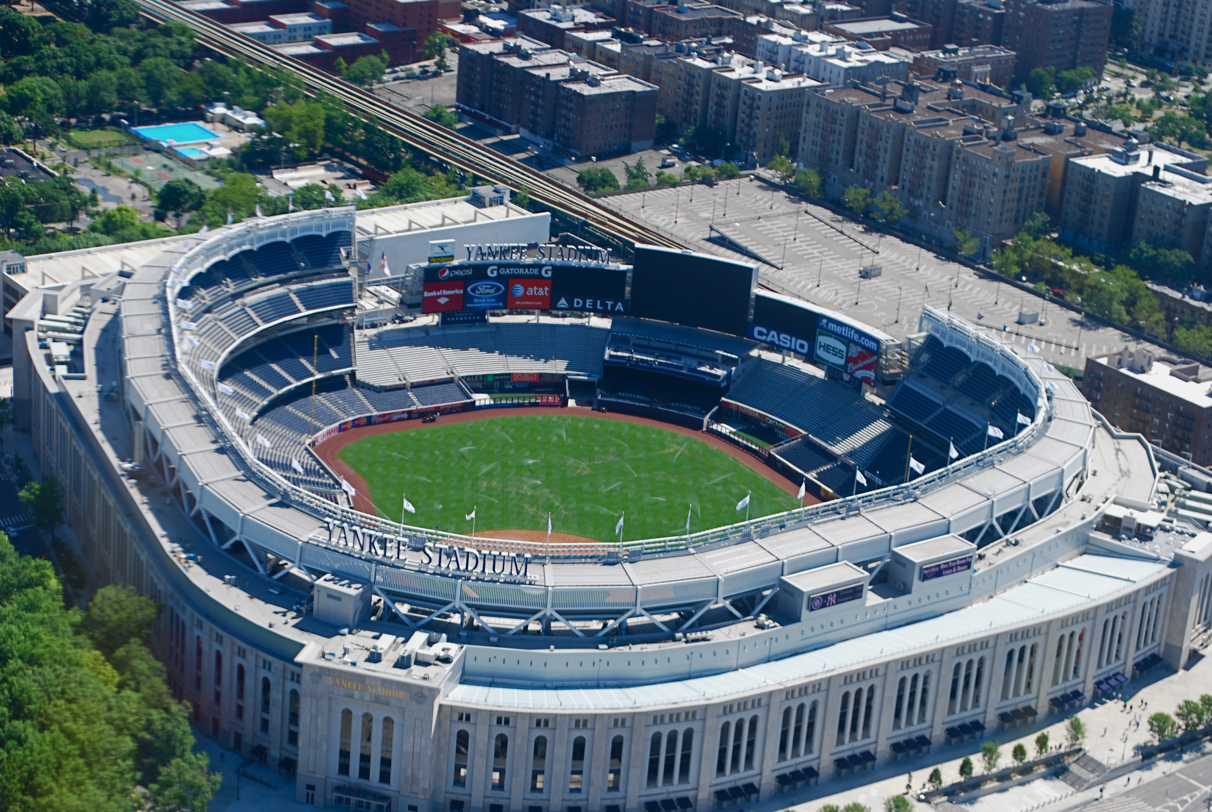 Best Baseball Stadiums for Atmosphere and Tradition