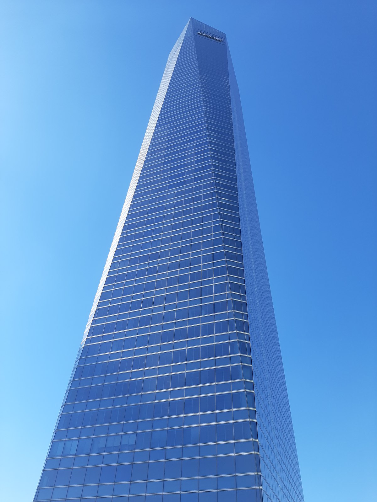 Best office skyscrapers in Madrid