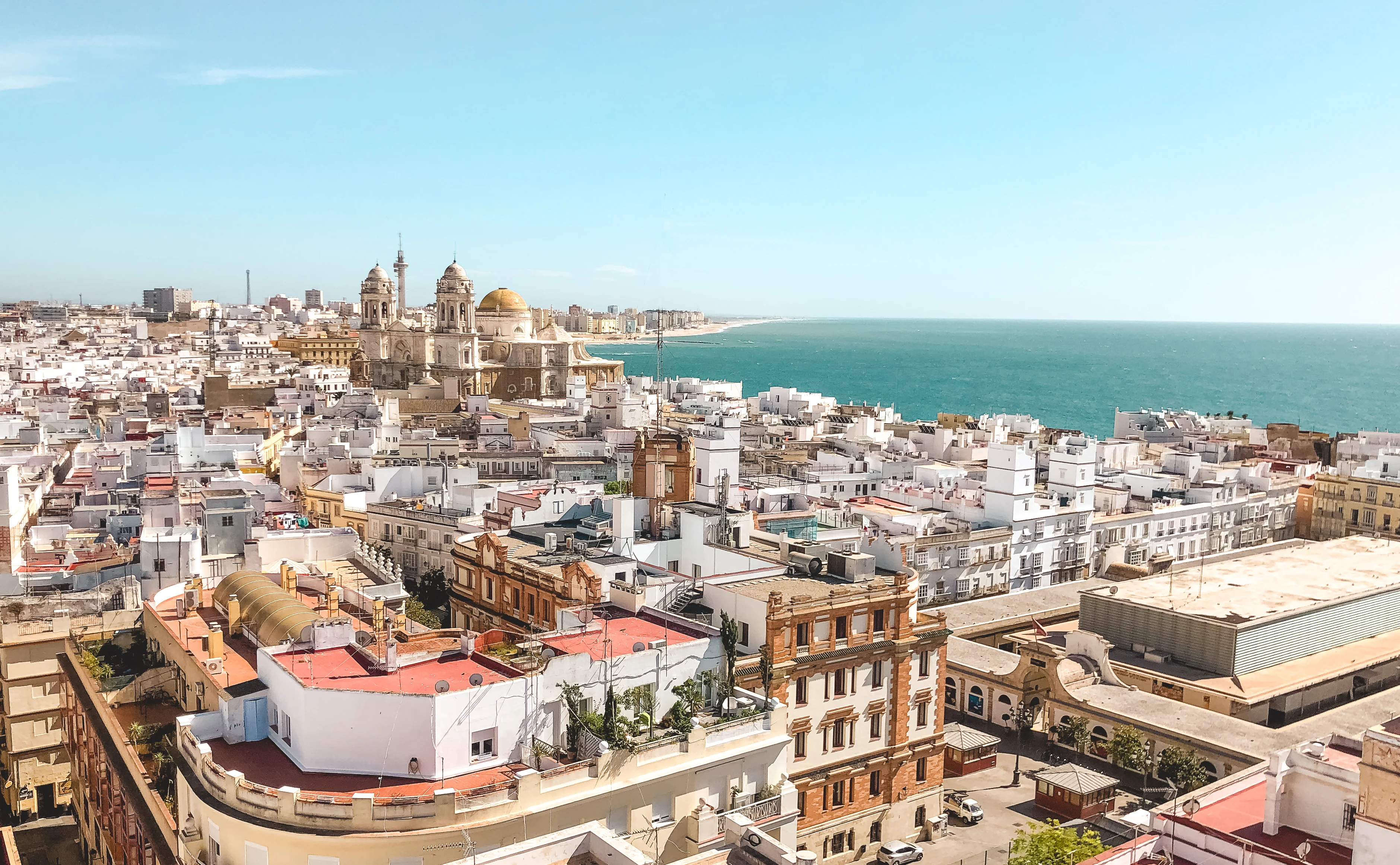 Cadiz courts