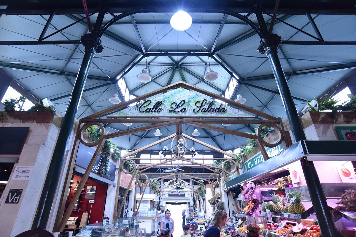 Best bars to relax and socialize in Las Palmas