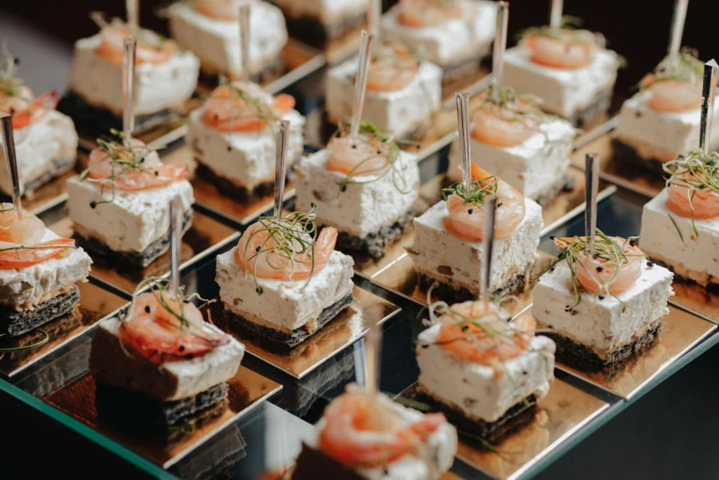 Best traditional plated banquet companies in Palencia