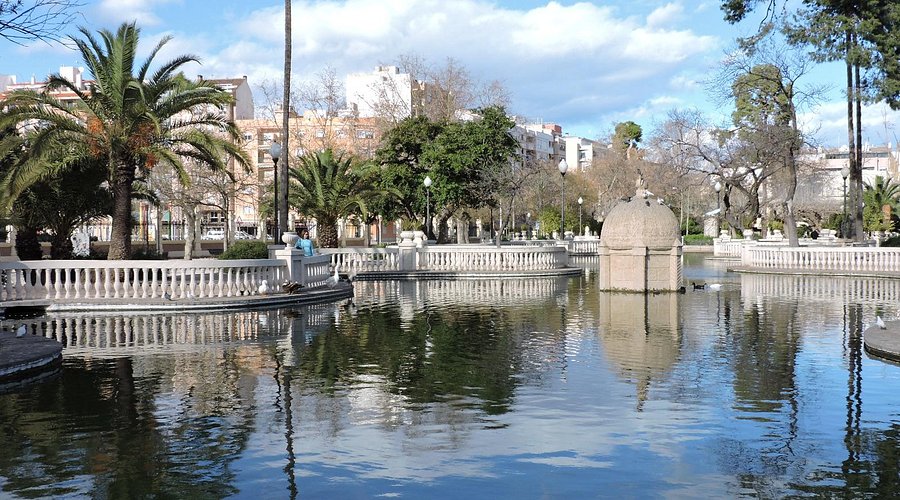 Best recreational establishments for families with children in Castellón