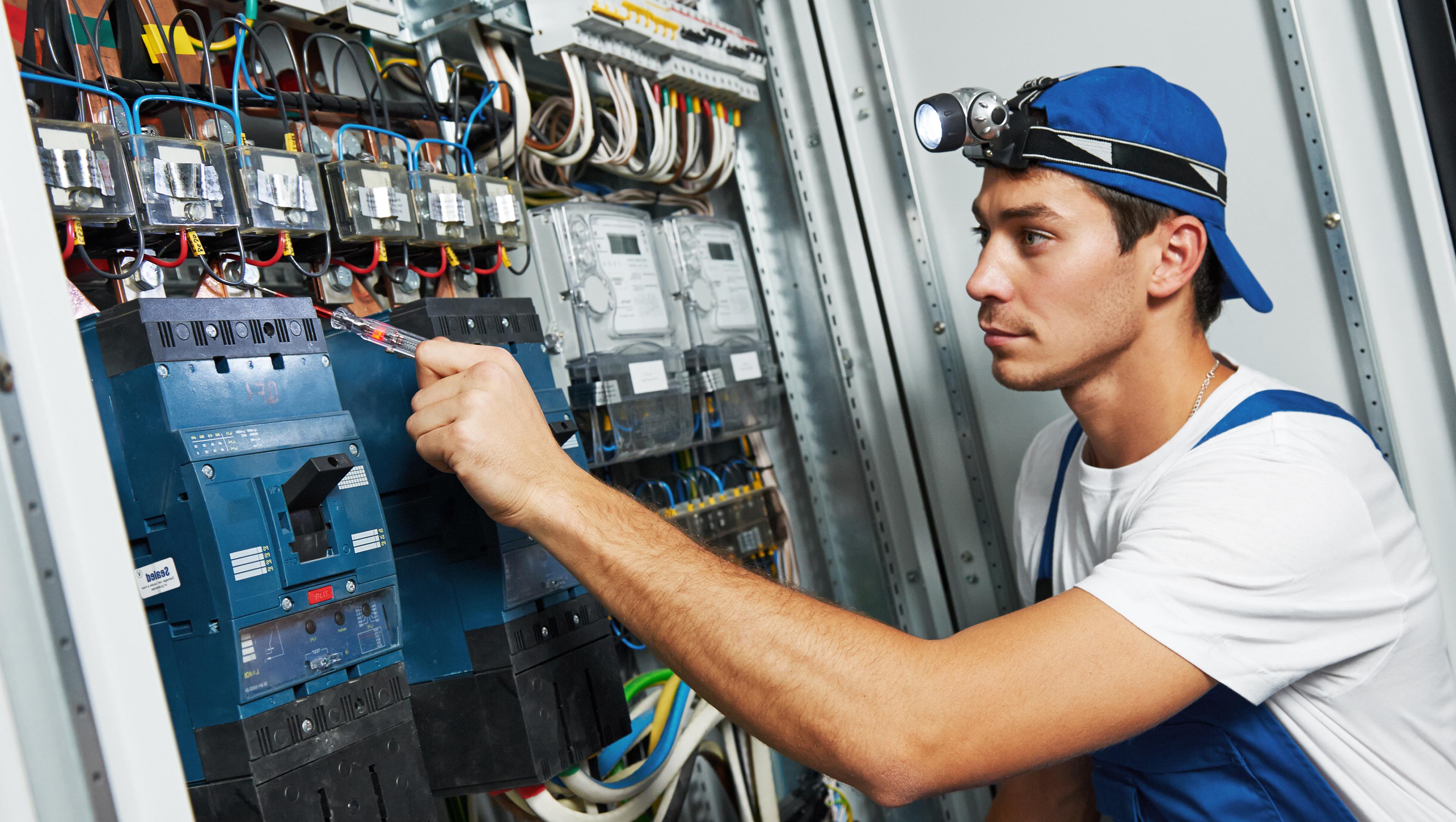 Best 24-hour emergency electrician services