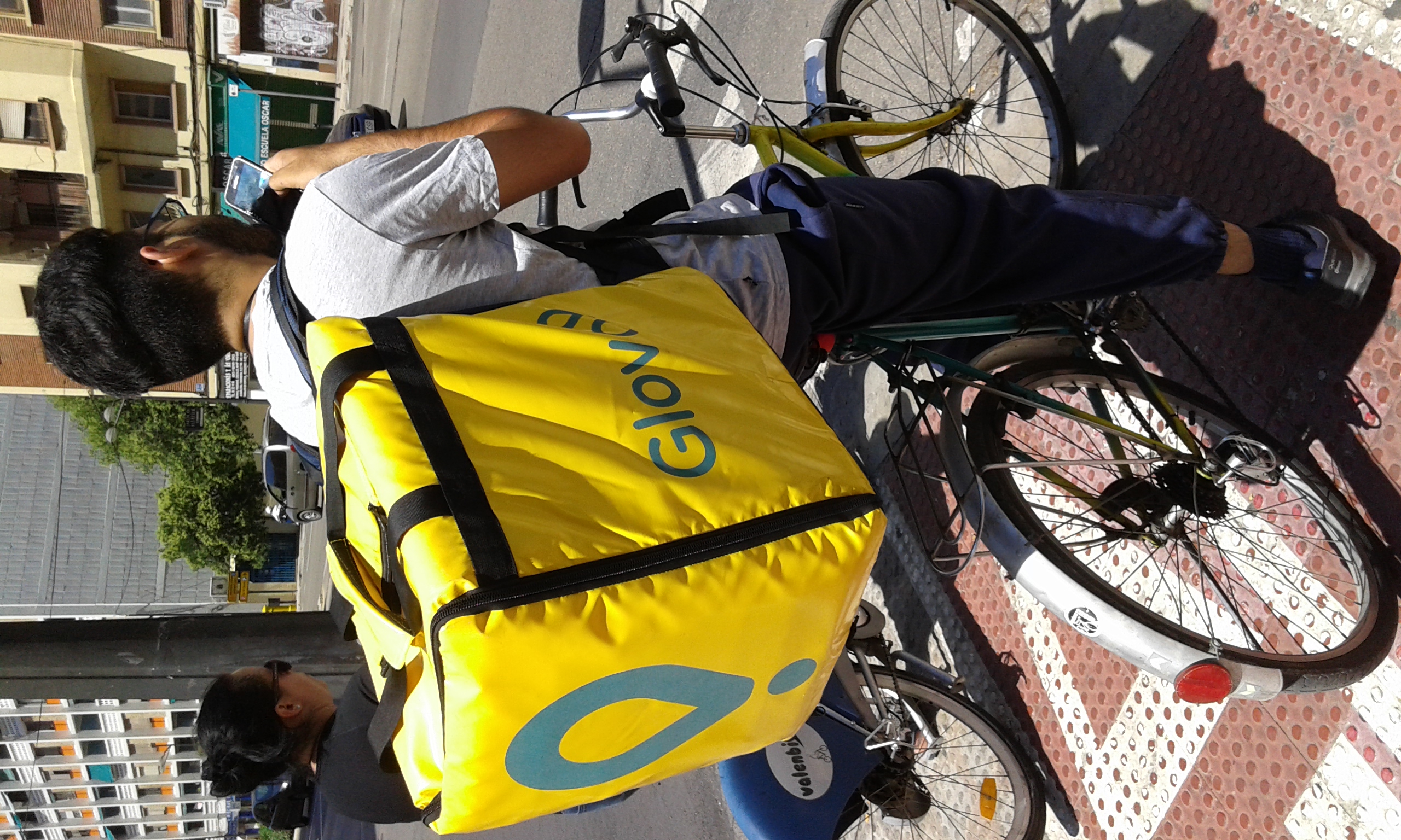 Best food delivery platforms in Spain