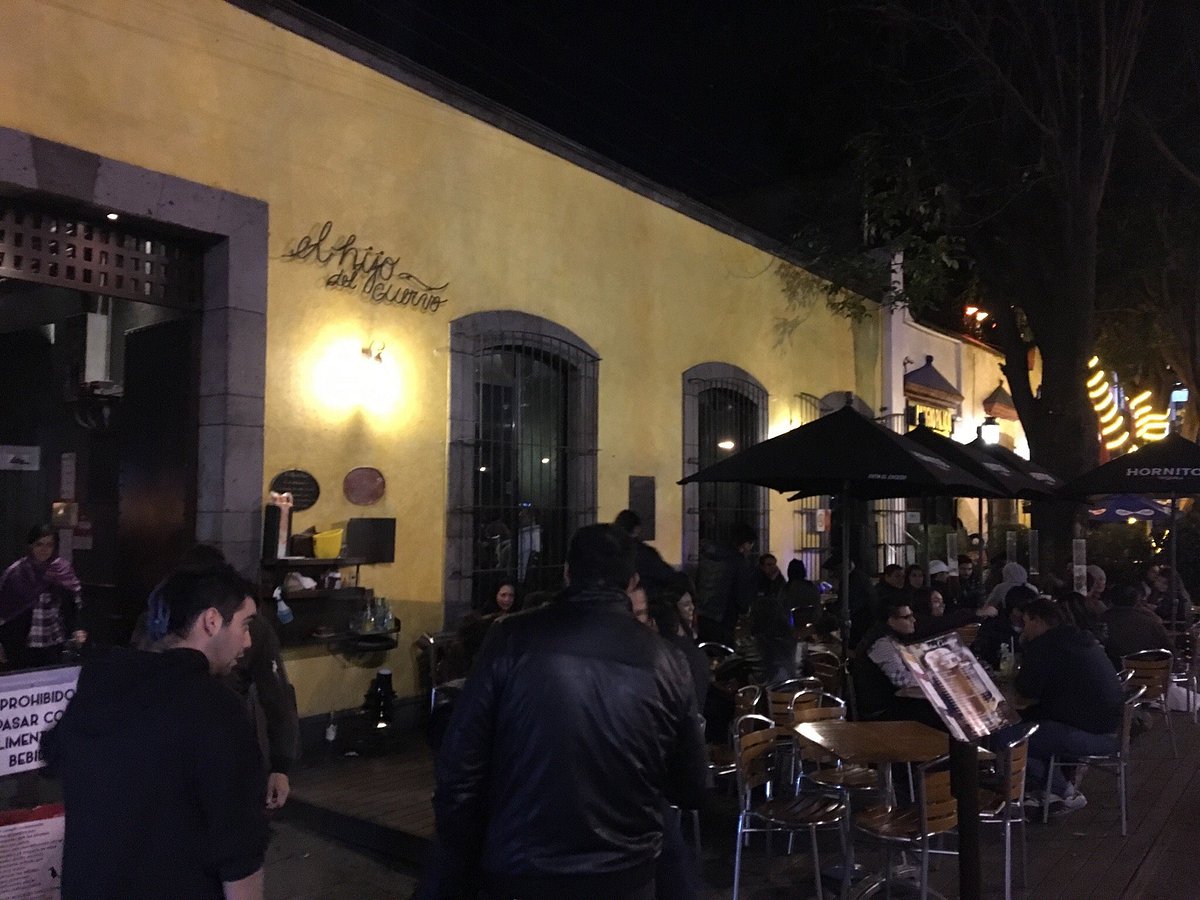 Mejores bares para socializar y tomar copas en Coyoacán