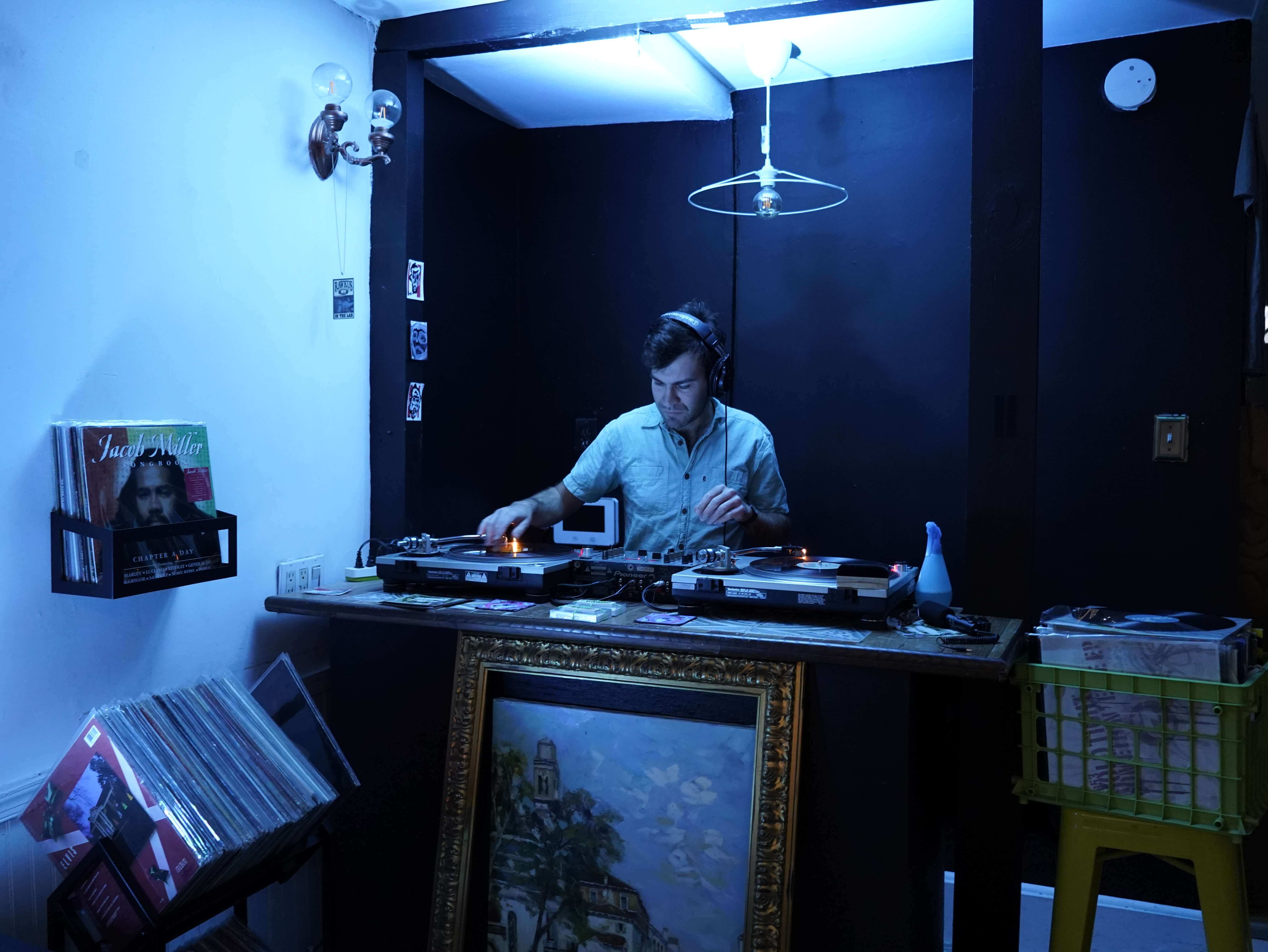 portfolio/DJ Es's Birthday Stream Flier Photoshoot/_DSC2874