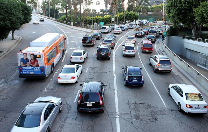 Image: Traffic in Los Angeles, California (Prayitno/Wikimedia Commons) Image: Traffic in Los Angeles, California (Prayitno/Wikimedia Commons)