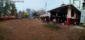 Sree Vada Kurumba Kavu Devi Temple, Thiroor, Thrissur - Revathi Vela by Pottore Desam