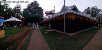 Sree Vada Kurumba Kavu Devi Temple, Thiroor, Thrissur - Revathi Vela by Pottore Desam