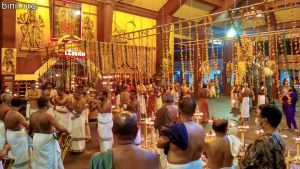 Paramekkavu Bagavathi Temple Vela - Veliyannur Desapattu on 3rd Jan 2021