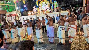 Paramekkavu Bagavathi Temple Vela on 6th Jan 2023