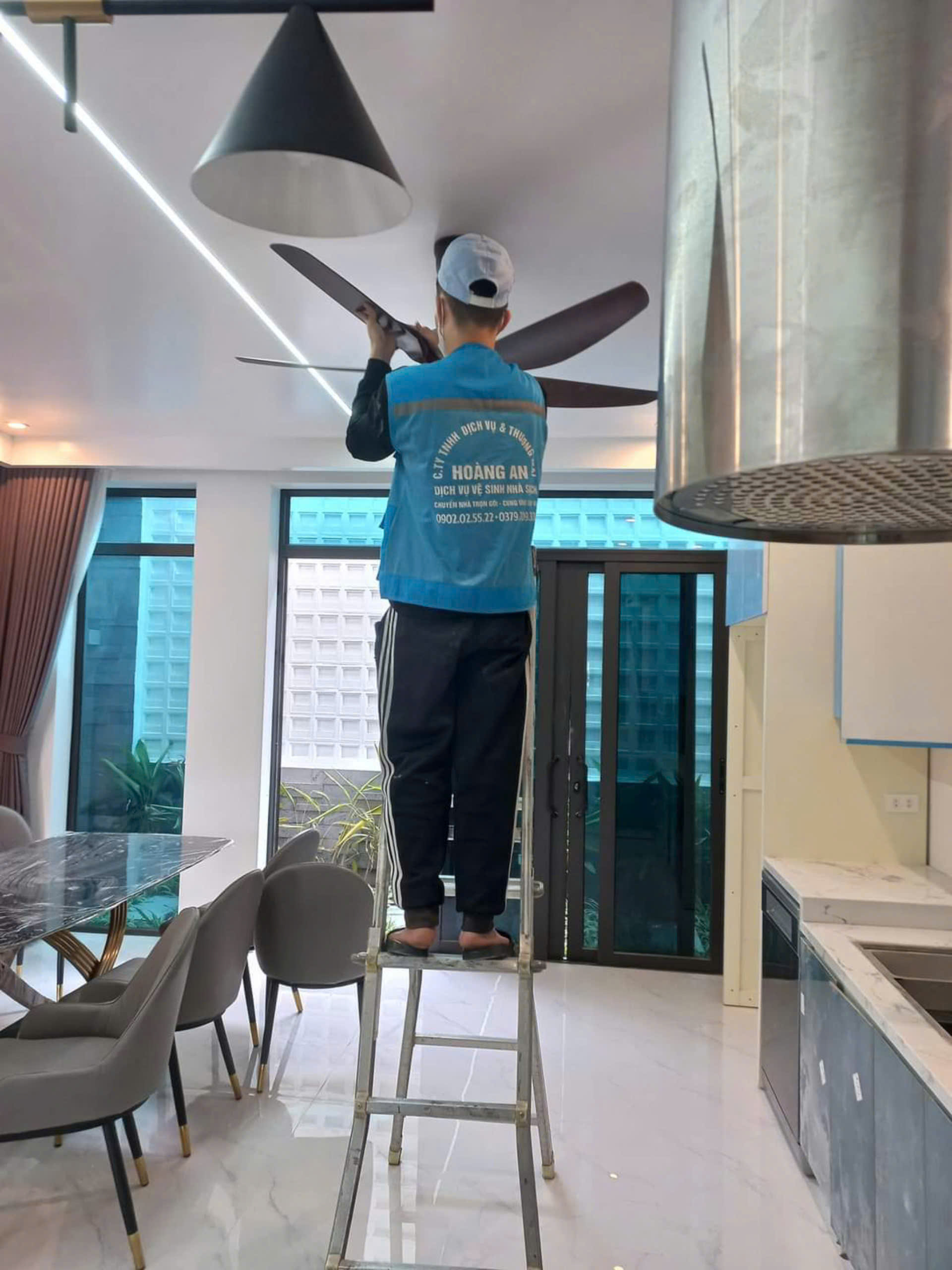 Hoàn thiện vệ sinh nhà cửa