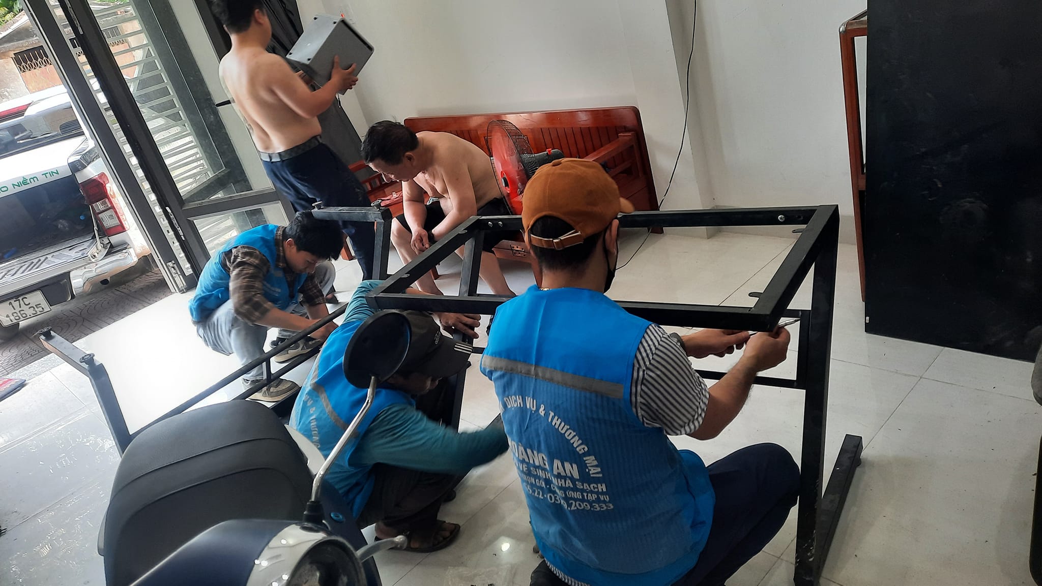 Đội ngũ vận chuyển chuyên nghiệp