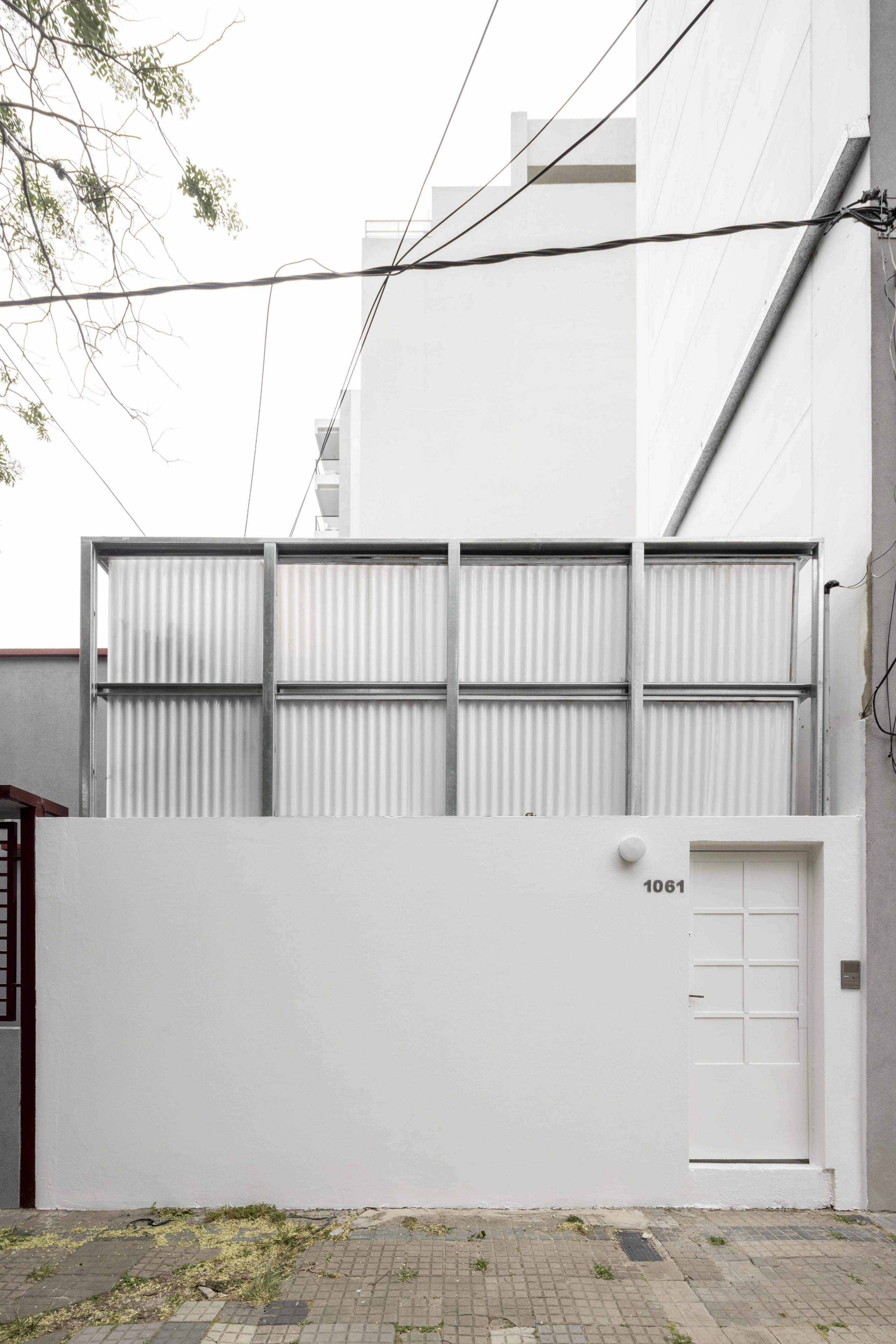 CASA A PATIO