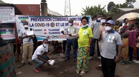 Goma : Le CRADD intensifie la sensibilisation combinée contre la COVID-19 et le VIH/SIDA au marché CCLK/Mugunga
