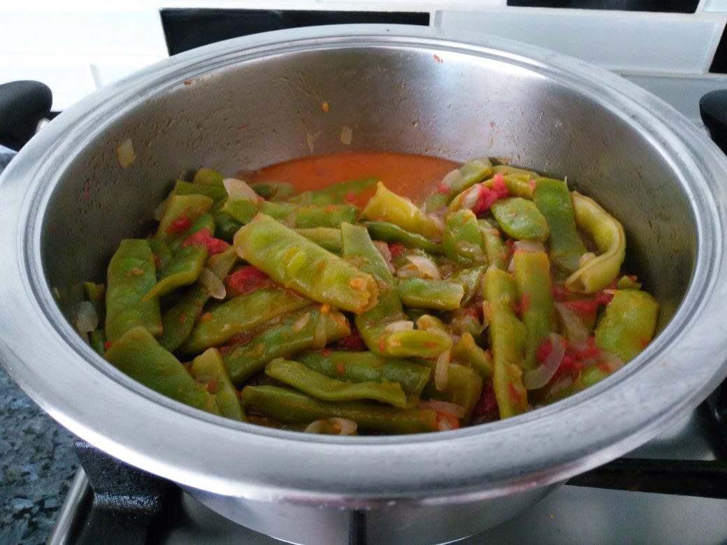 Zeytinyağlı Taze Fasulye Tarifi Adım 6