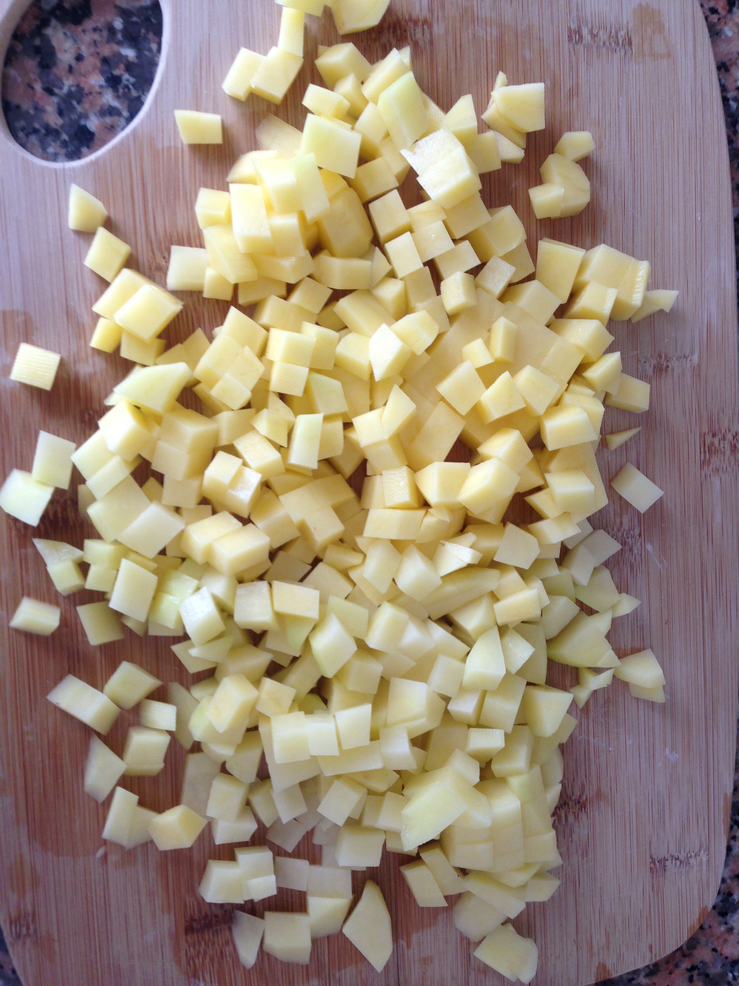 Patatesli Yumurta Adım 2