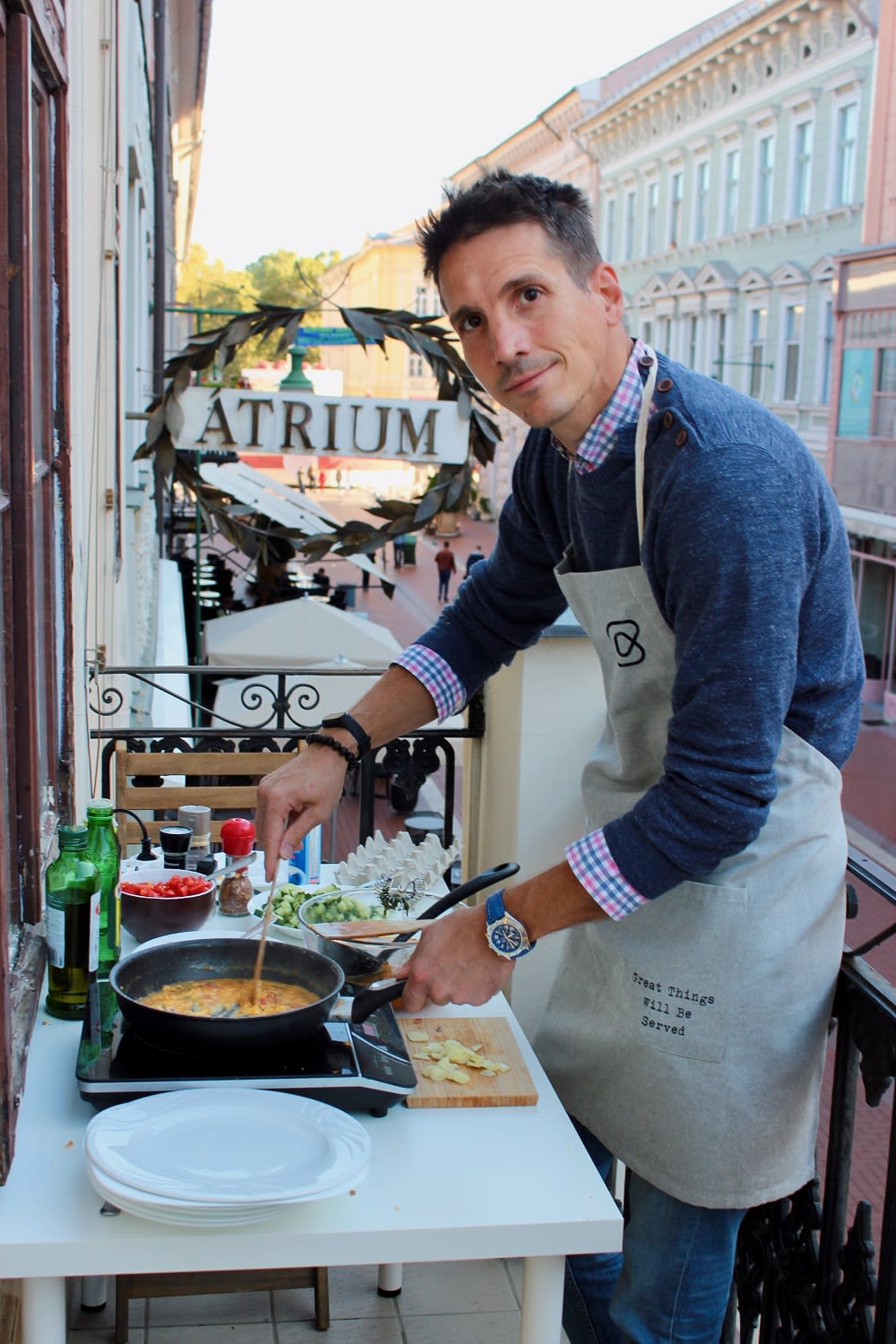 Bishop & Co. CEO making breakfast.