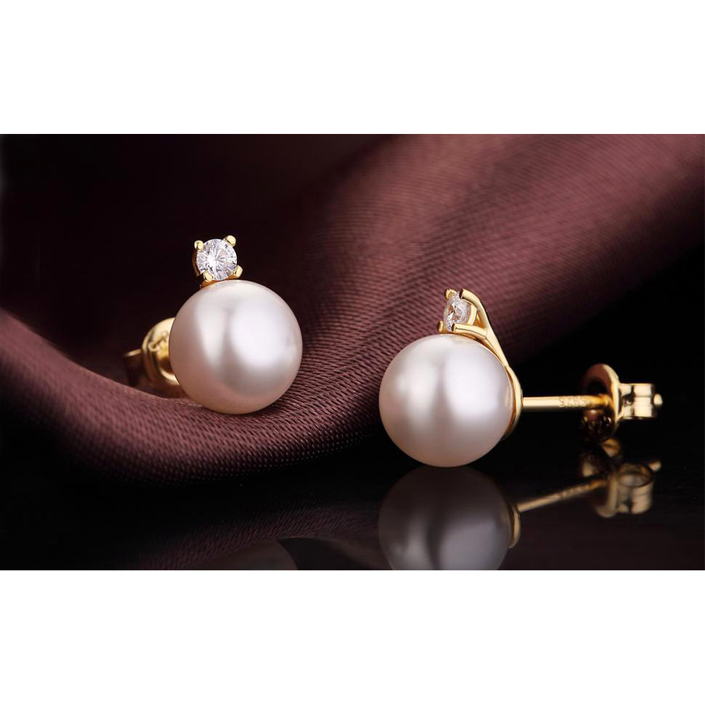 pearl earrings