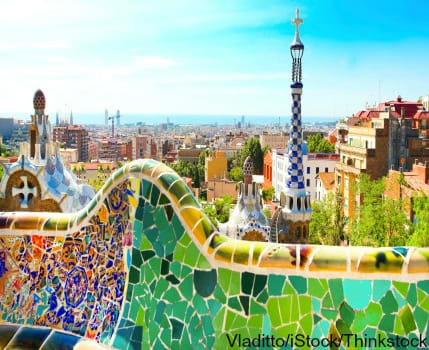 Enjoy the City at a Leisurely Pace on One of the Barcelona Walking Tours barcelona walking tours