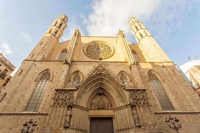 things to do in el born - Santa Maria del Mar Barcelona