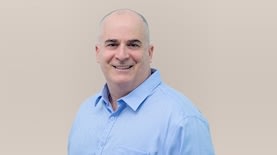 אלון שגב - צילום: תומר יעקובסון אלון שגב