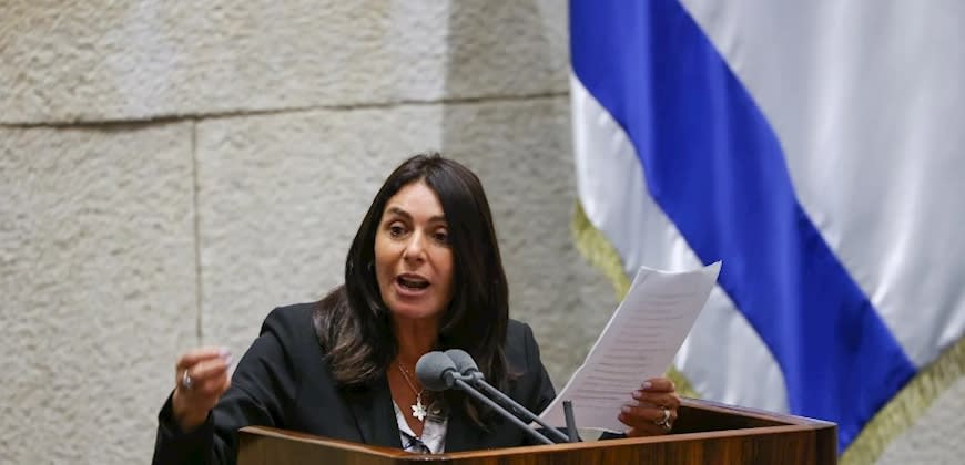 הפיצוי לנהגי המוניות - ככה מירי רגב רוצה לתפוס את החבל בשני קצותיו - חדשות ועדכונים תעשיית המוניות בישראל