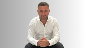 לירן גלעדי יור ומבעלי קבוצת ברנד קרדיט צילום קבוצת ברנד