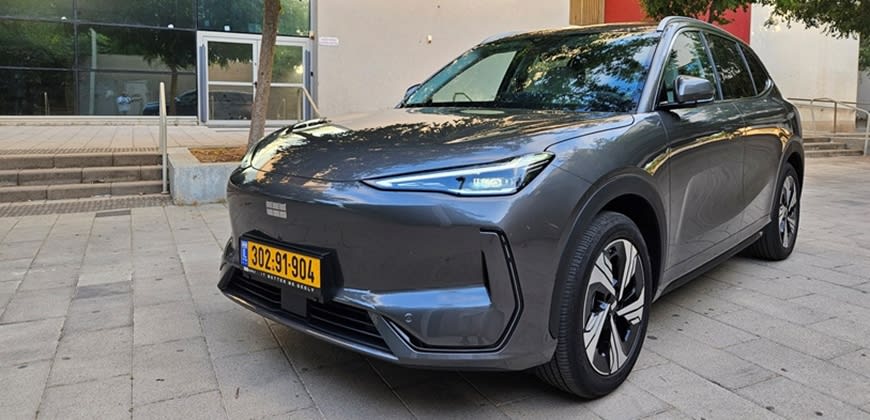 ג'ילי EX5 TECH. צילום יואב פולס ג'ילי EX5 TECH. צילום יואב פולס