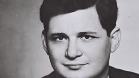 שר האוצר ב-1981 יורם ארידור