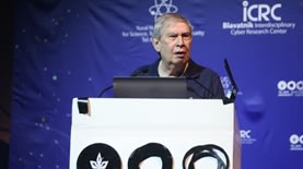תמיר פרדו, ראש המוסד לשעבר בכנס אוניברסיטת ת״א, צילום: דוברות האוניברסיטה