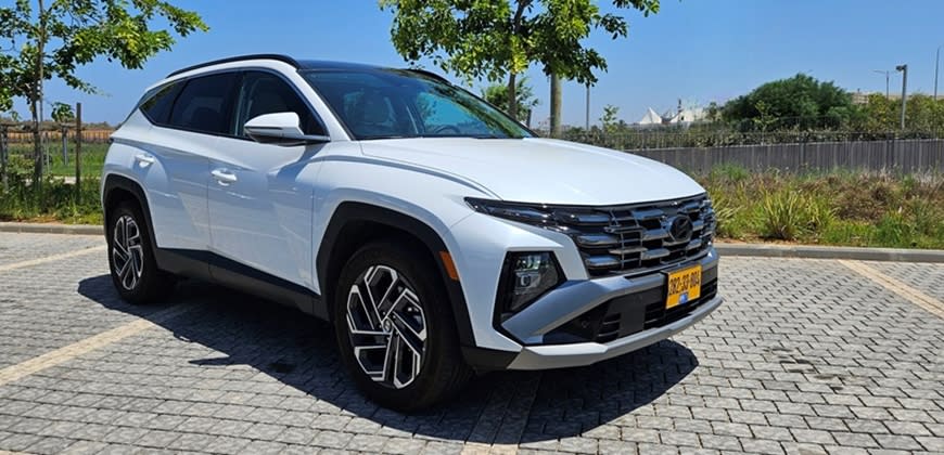 יונדאי טוסון LONG היברידי. צילום יואב פולס יונדאי טוסון LONG היברידי. צילום יואב פולס