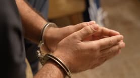 מעצר חשודים בהלבנת הון באמצעות מטבעות קריפטו. קרדיט: דוברות המשטרה