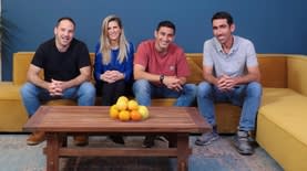 המייסדים של ׳קלע׳ מימין: עמר בר אילן, אלון דרור, חמוטל מרידור וג'ייסון מני, צילום: יוסף חיים אלטרמן