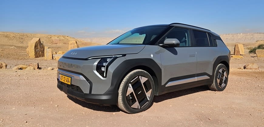 קיה EV3 אקזקיוטיב. הבטחה ל- 589 ק"מ. צילום יואב פולס קיה EV3 אקזקיוטיב. הבטחה ל- 589 ק"מ. צילום יואב פולס
