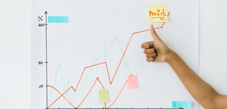 עלייה בהכנסות. צילום: Pexels עלייה בהכנסות. צילום: Pexels