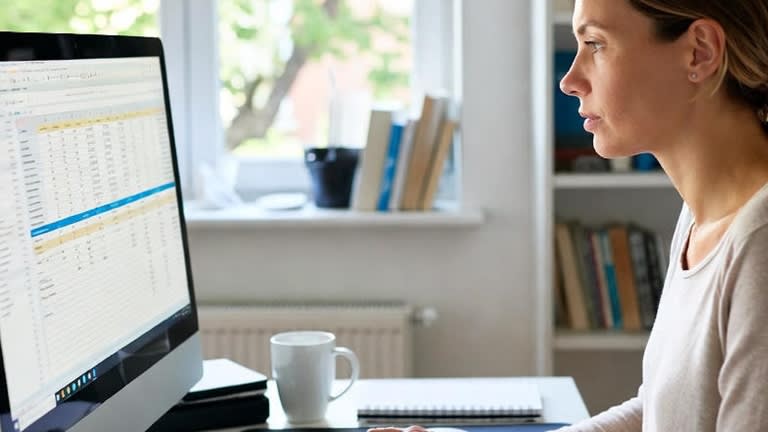 עבודה מהבית, קרדיט: גרוק