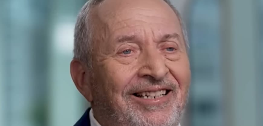 לארי סמרס (יוטיוב)