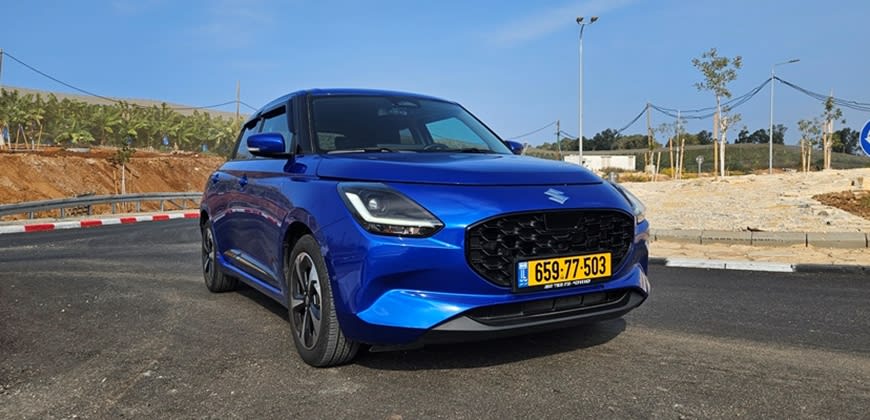 סוזוקי סוויפט ידנית. חמודה אך יקרה באופן מופרז. צילום יואב פולס