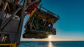 מכשיר כרייה בים