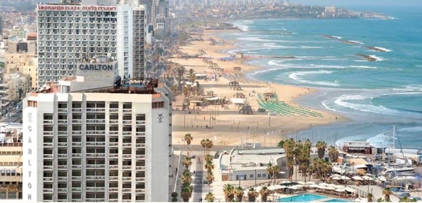 הים של תל אביב (תמר מצפי)