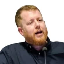 אדם בלומנברג