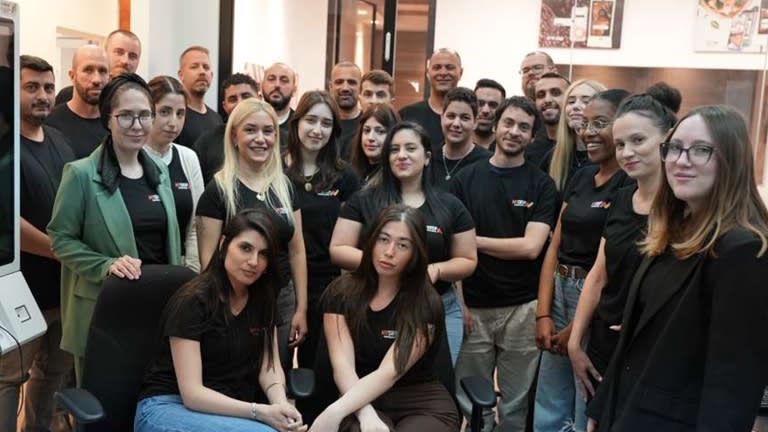 צוות myshop בישראל, ללא קרדיט