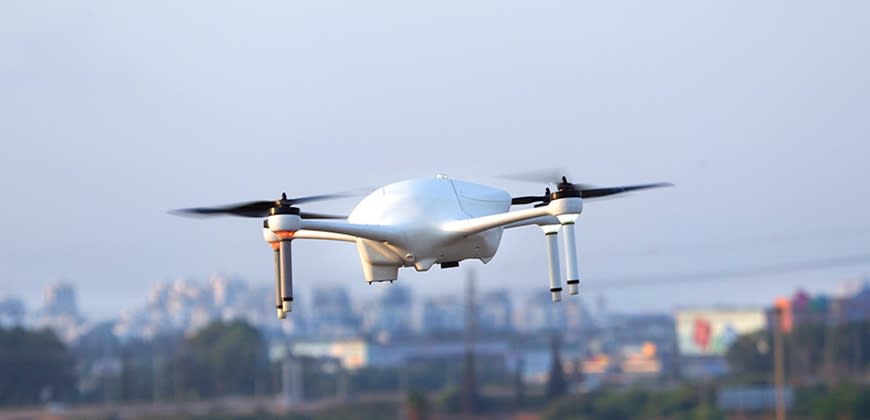 רחפן רשתות חברתיות