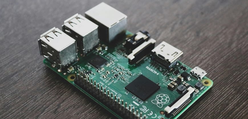 טרנזיסטור. צילום: Alessandro Oliverio, Pexels