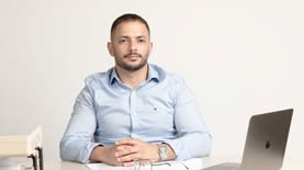 סתיו אורן - בעלים ומנכ״ל אורן פיננסים. צילום: סתיו אורן